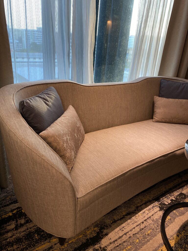 hilton-hotel-sofa-1